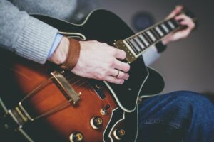 5 Fastest Ways to Learn Guitar 3